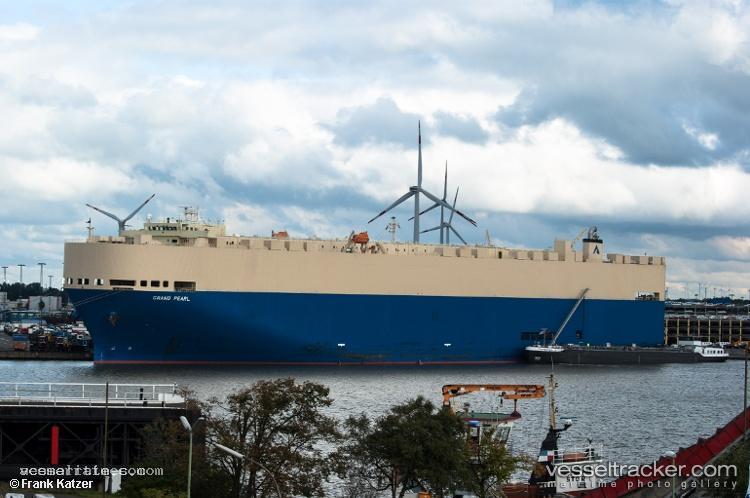 Gold-Estrella - Vehicles Carrier vessel registered in Panama