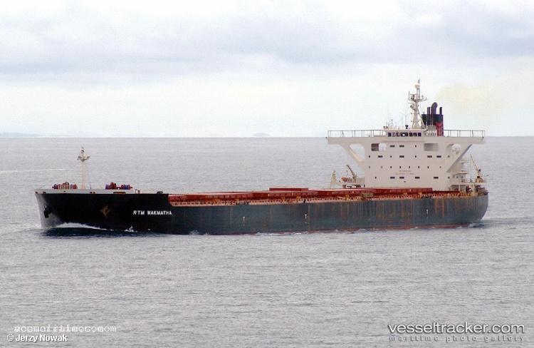 Rtm-Wakmatha - Ore Carrier vessel registered in Singapore