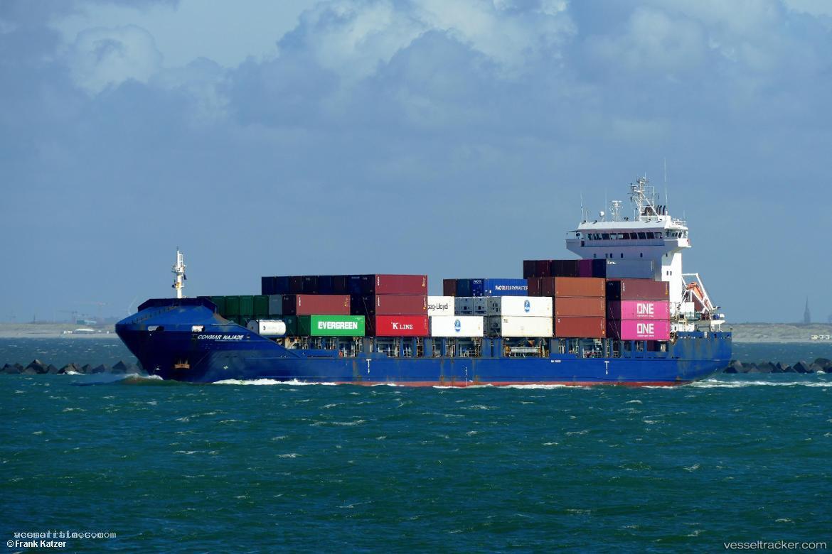 Medkon-Luna - Container Ship vessel registered in Panama