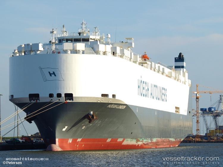 Hoegh-London - Vehicles Carrier vessel registered in Norway