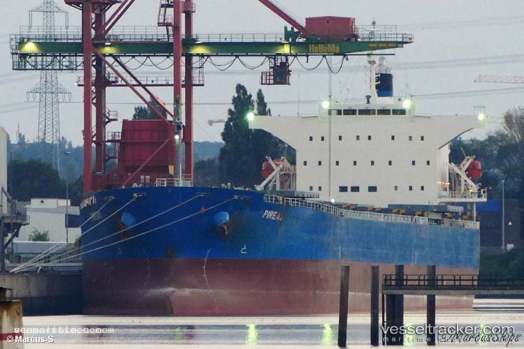 Ivestos-X - Bulk Carrier vessel registered in Liberia