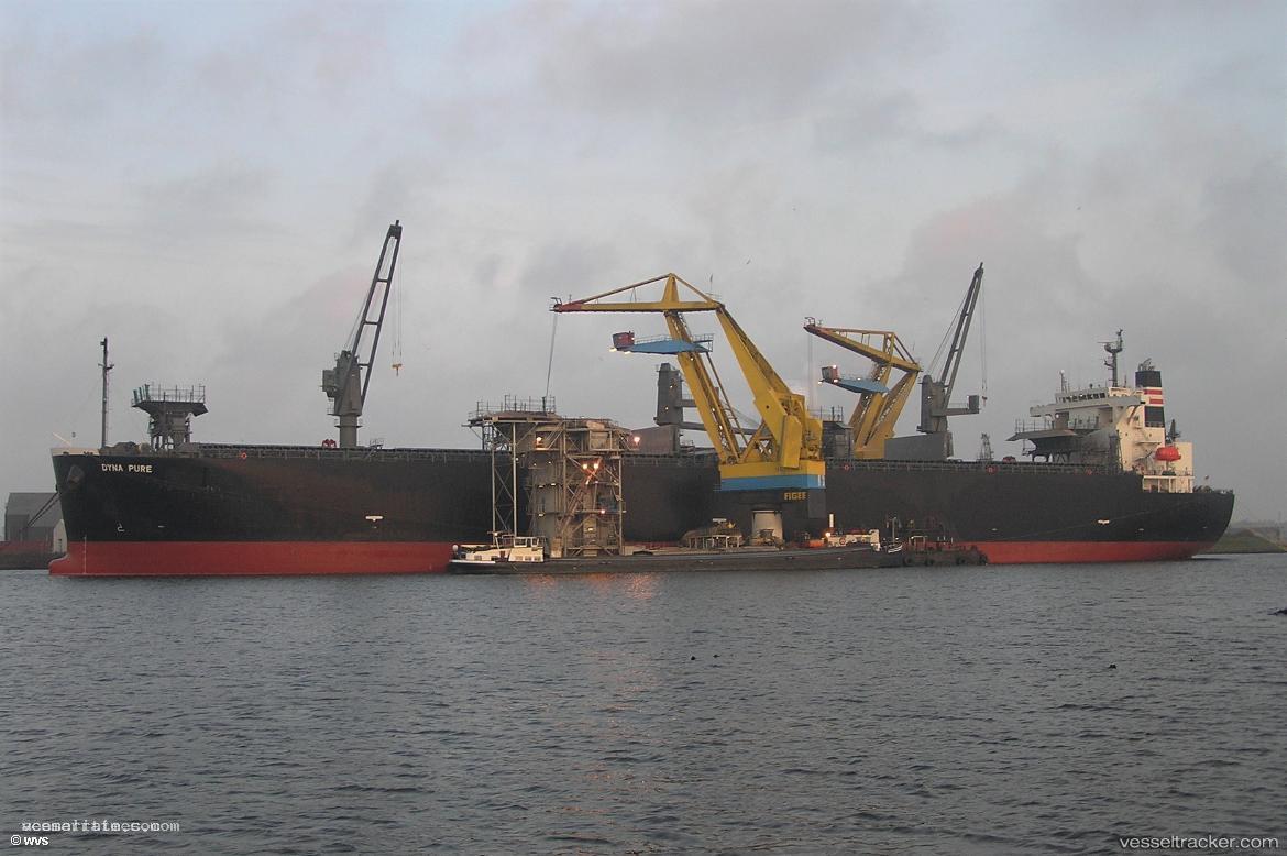 Eagle-Express - Wood Chips Carrier vessel registered in Panama
