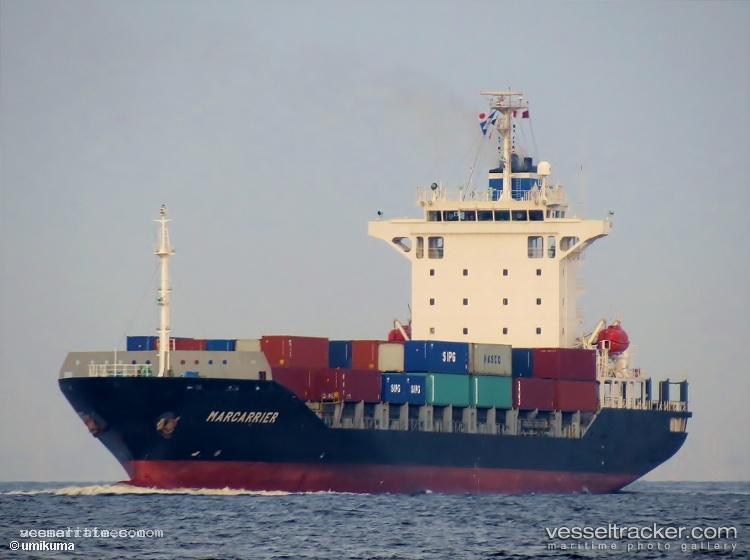 Fesco-Ekaterina - Container Ship vessel registered in Panama