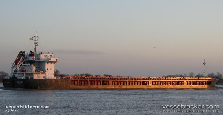 Azov-Concept - General Cargo Ship vessel registered in Marshall Islands
