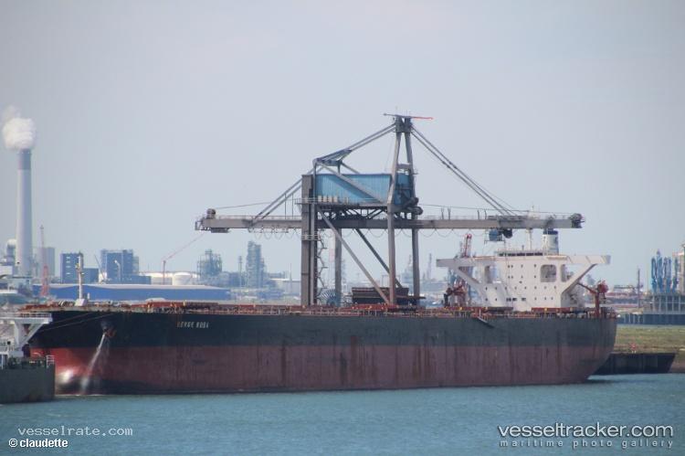 Berge-Rosa - Ore Carrier vessel registered in United Kingdom