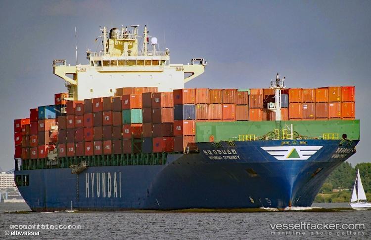 Hyundai-Dynasty - Container Ship vessel registered in Marshall Islands