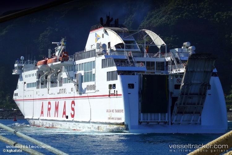 Andros-King - Passenger Ro Ro Cargo Ship vessel registered in Greece