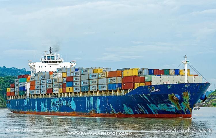 Shijing - Container Ship vessel registered in Liberia