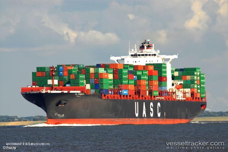 Hudson-Express - Container Ship vessel registered in United States of America