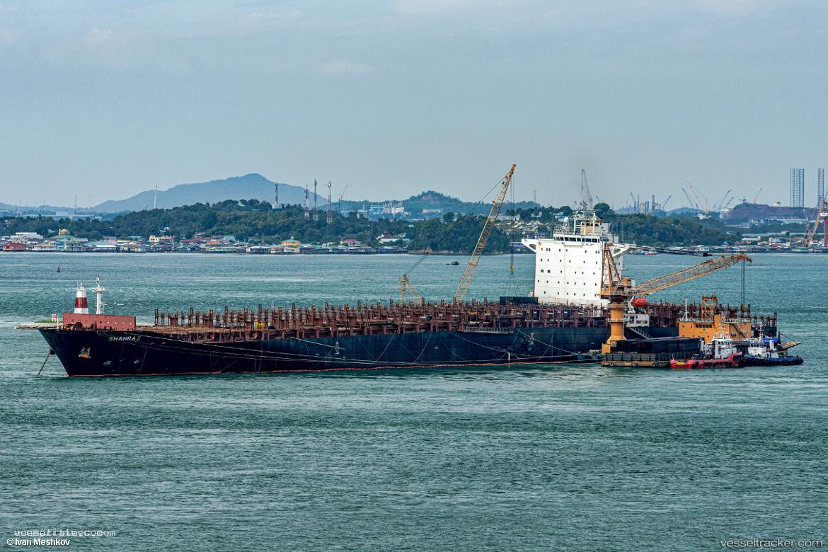 Flora - Container Ship vessel registered in Iran