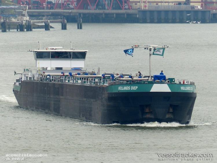 Hollands-Diep - Other Tanker vessel registered in Netherlands