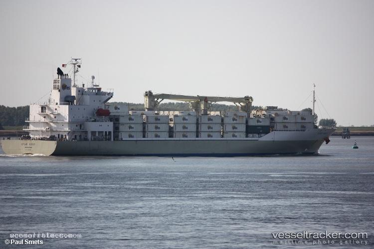 Cs-Best - Refrigerated Cargo Ship vessel registered in Singapore