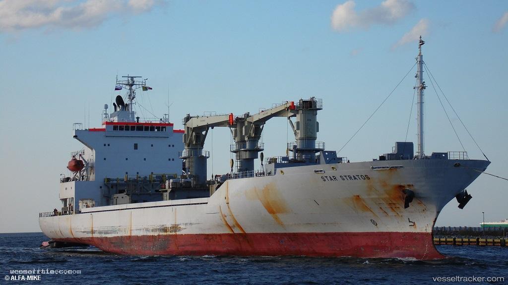Cs-Stratos - Refrigerated Cargo Ship vessel registered in Singapore
