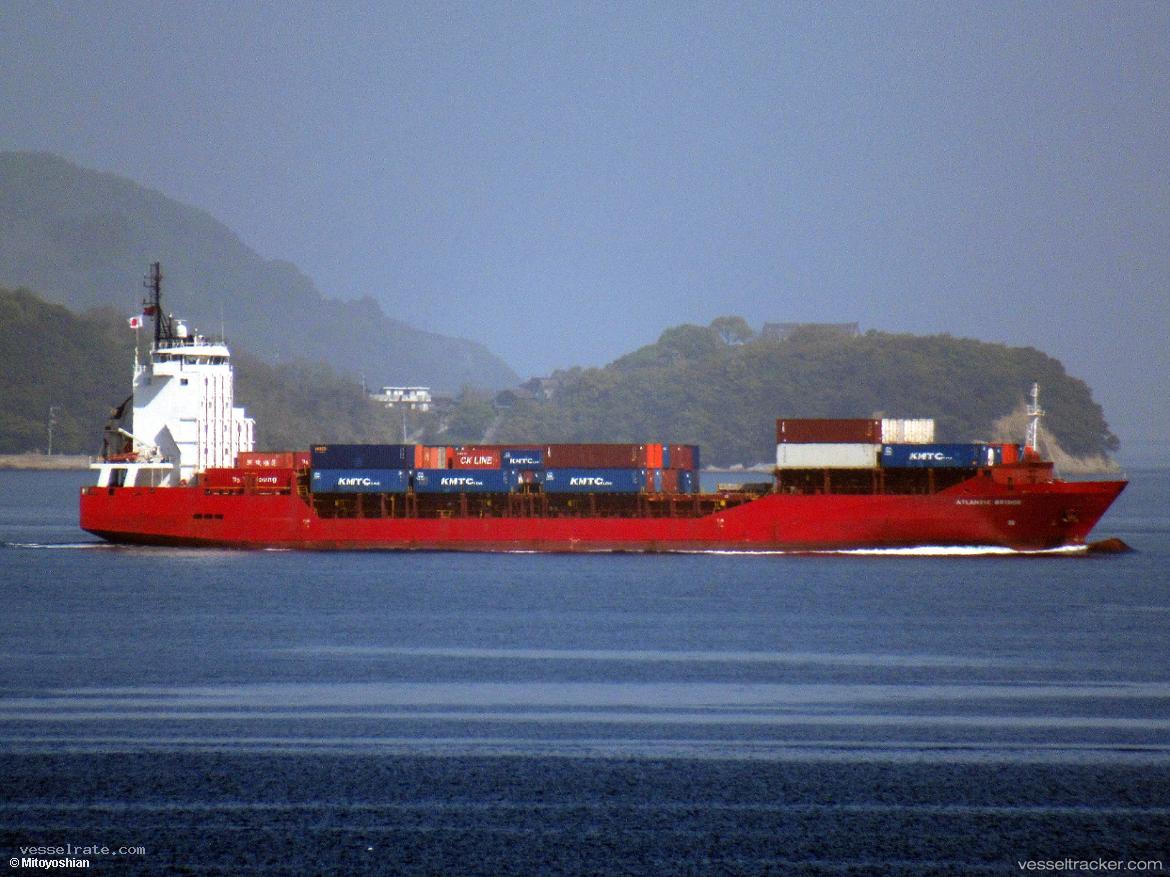 Atlantic-Bridge - Container Ship vessel registered in Singapore