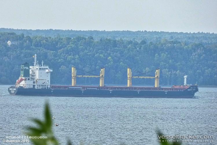 Wariya-Naree - Bulk Carrier vessel registered in Thailand