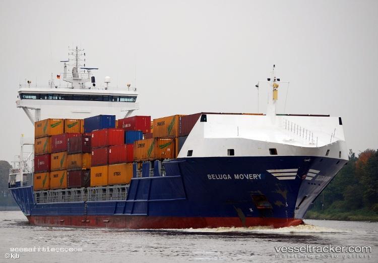 Lola-B - Container Ship vessel registered in Portugal