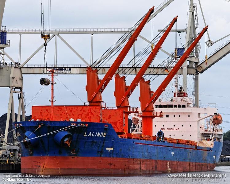 Lady-Laguna - Bulk Carrier vessel registered in Barbados