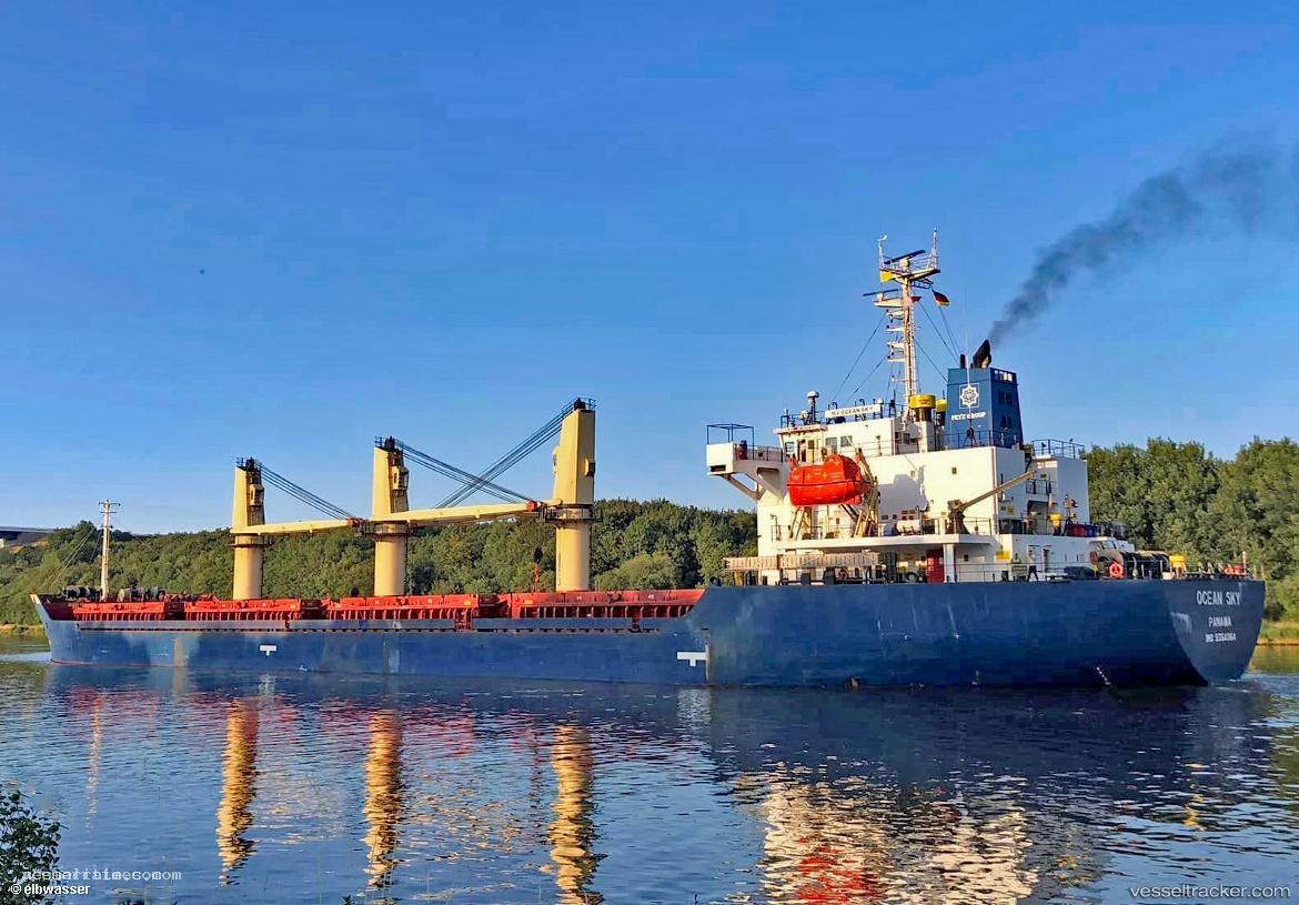 Ocean-Sky - Bulk Carrier vessel registered in Panama