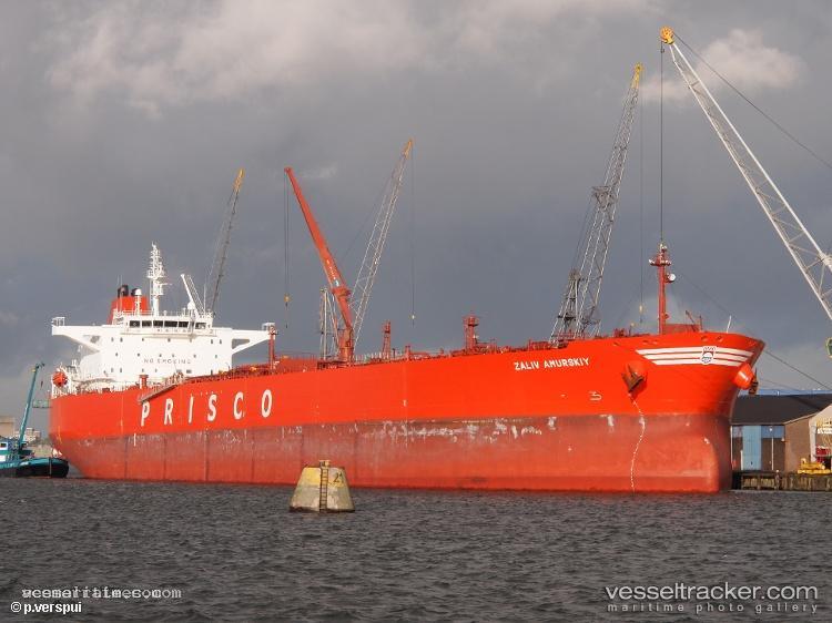 Zaliv-Amurskiy - Crude Oil Tanker vessel registered in Comoros