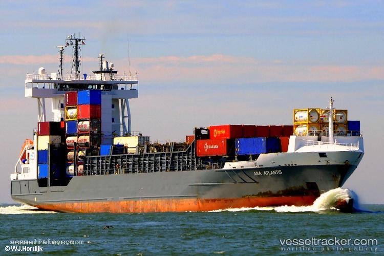 X-press-Tagus - Container Ship vessel registered in Portugal