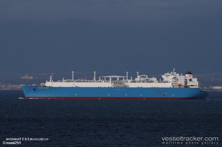 Tangguh-Palung - Lng Tanker vessel registered in Panama
