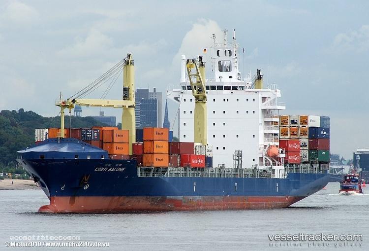 Chiquita-Venture - Container Ship vessel registered in Liberia
