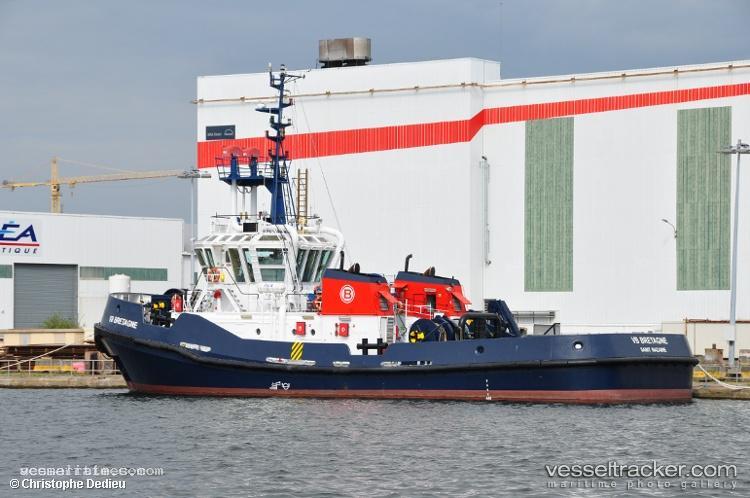 Vb-Joal - Offshore Supply Tug vessel registered in Senegal