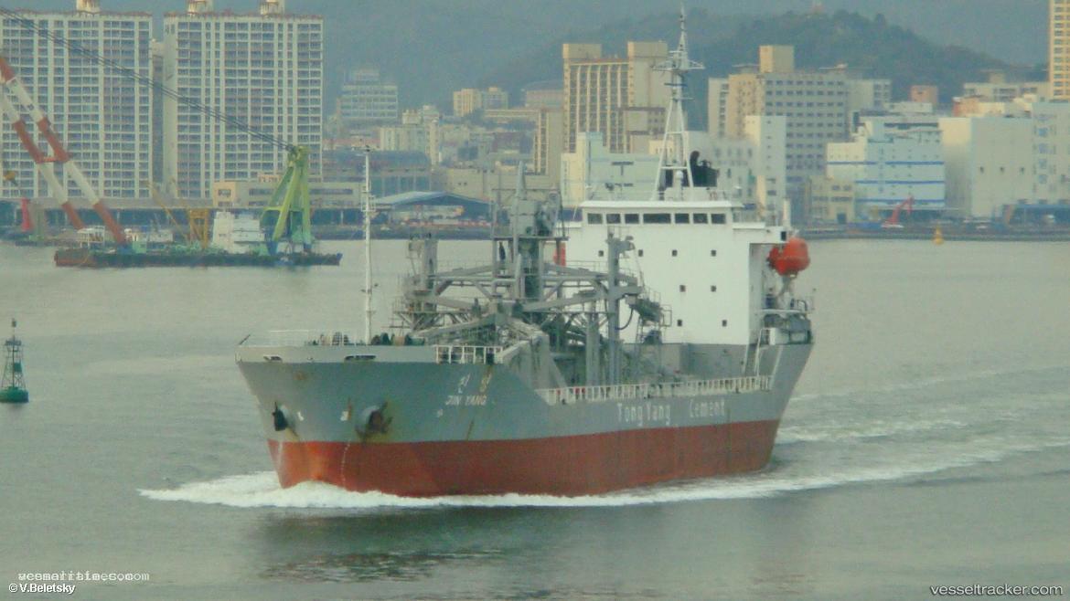 Mv-Jin-Yang - Cement Carrier vessel registered in South Korea