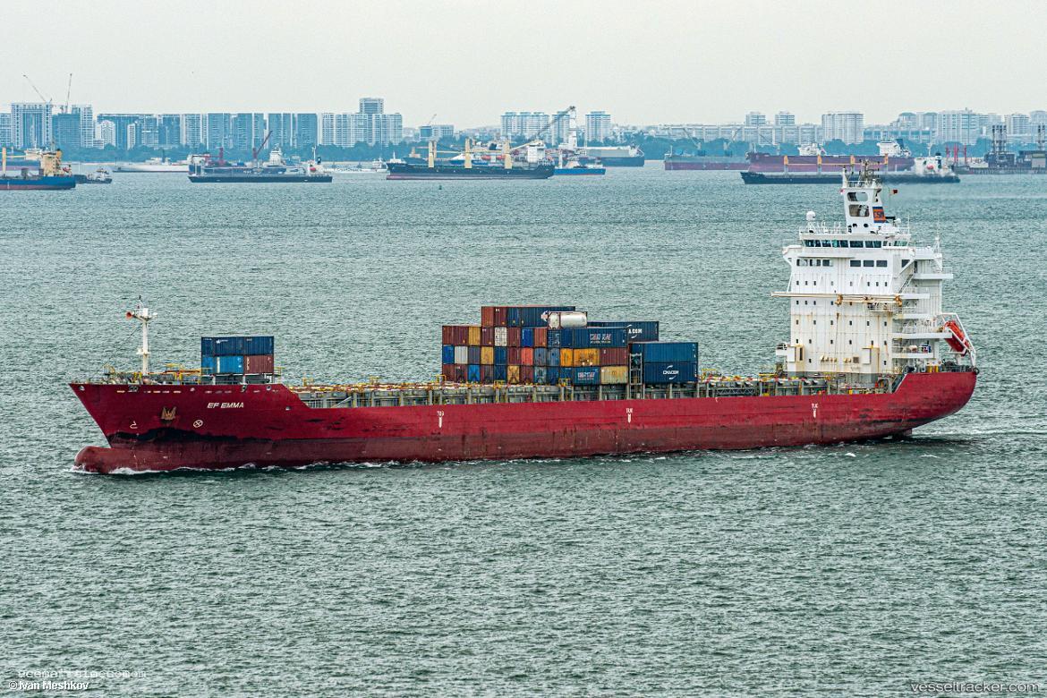 Ef-Emma - Container Ship vessel registered in Portugal