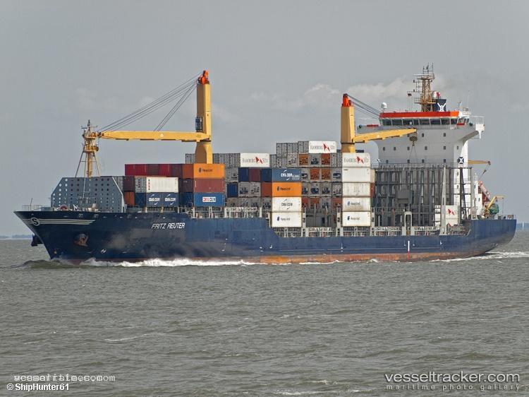 Jonathan-P - Container Ship vessel registered in Liberia