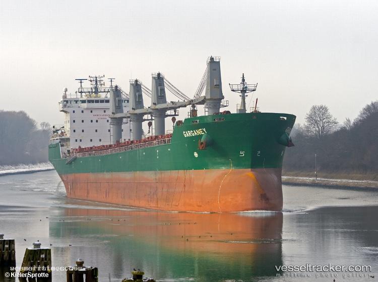 Helena-G - Bulk Carrier vessel registered in Portugal