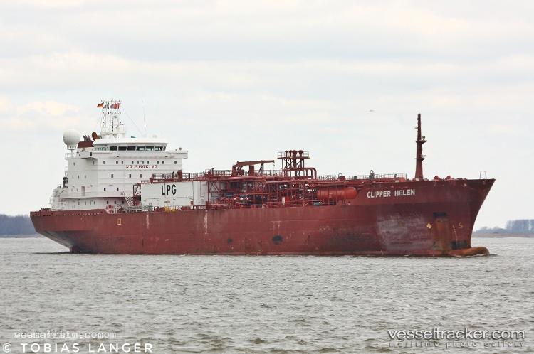 Sanmar-Raga - Lpg Tanker vessel registered in Singapore