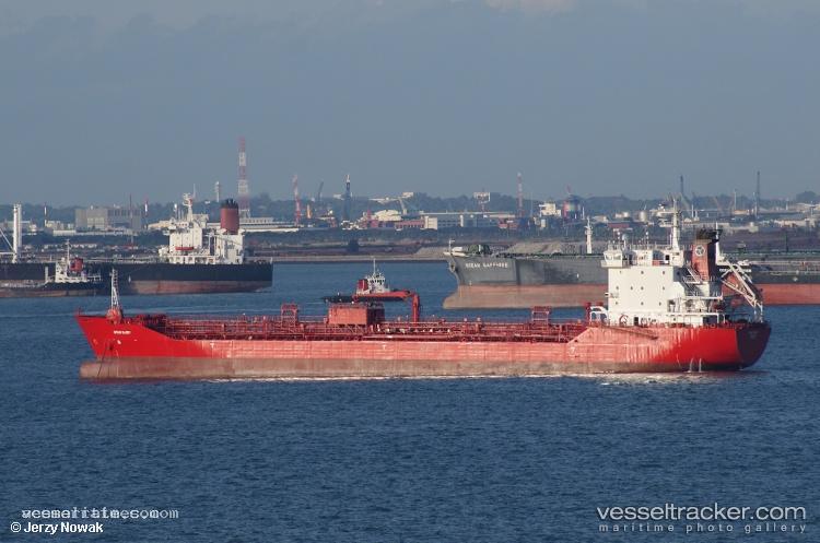 Intan-Glory - Oil Products Tanker vessel registered in Panama