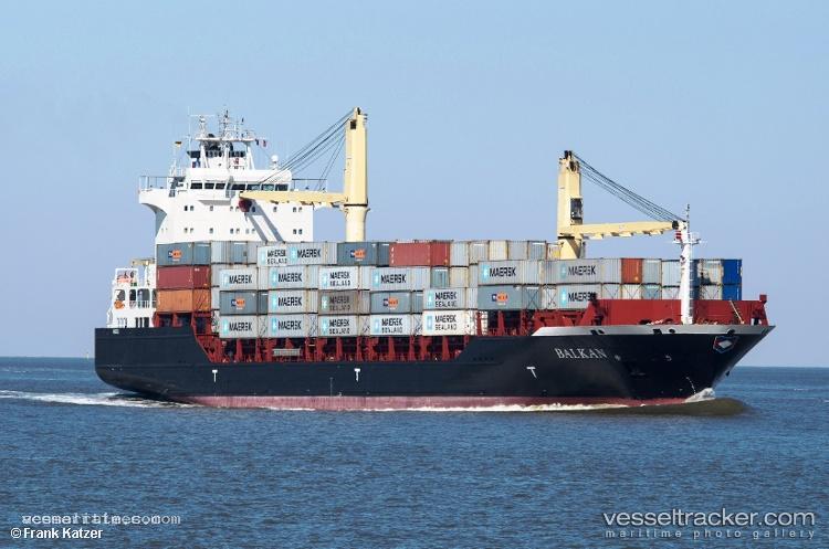 Skyview - Container Ship vessel registered in Liberia