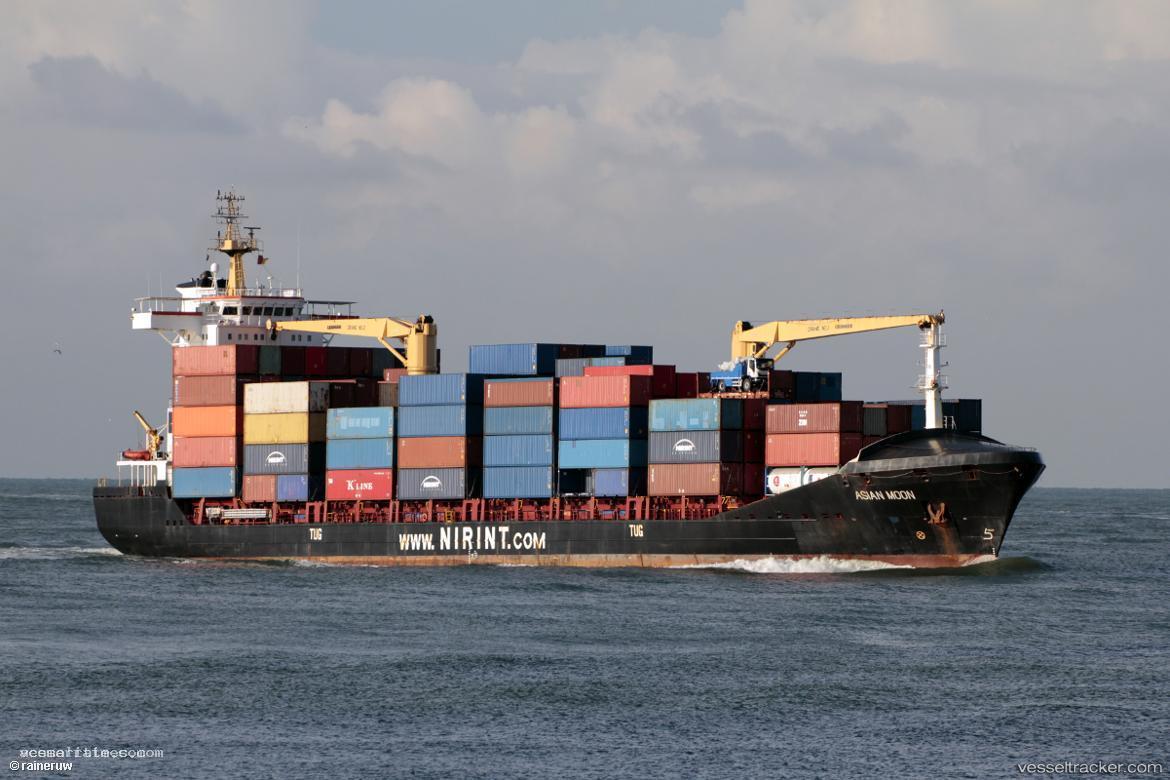 Ipios - Container Ship vessel registered in Malta