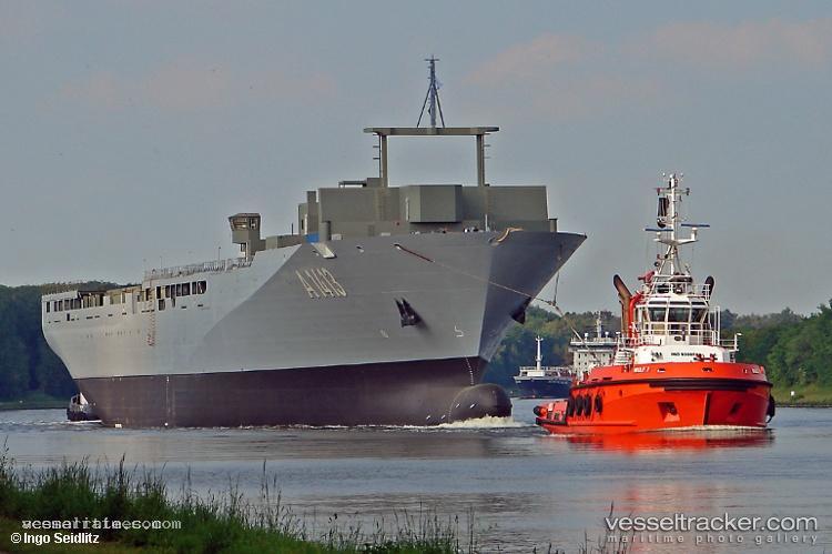 Fairplay-32 - Tug vessel registered in Portugal