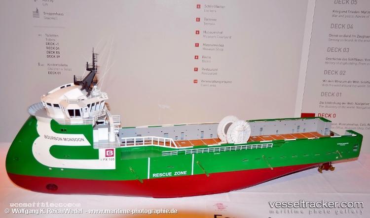 Mh-Monsoon - Offshore Tug Supply Ship vessel registered in Bahamas