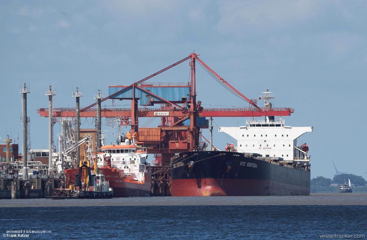 M.v-Chola-Destiny - Bulk Carrier vessel registered in Singapore