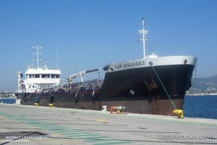 Sb-Borea - Service Ship vessel registered in Italy