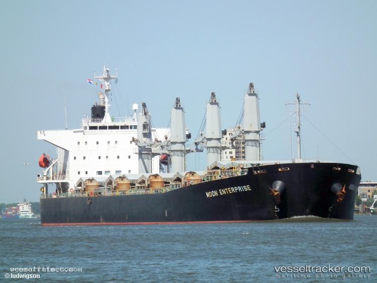 Eider-S - Bulk Carrier vessel registered in Liberia
