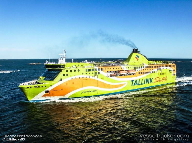 Pascal-Lota - Passenger Ro Ro Cargo Ship vessel registered in Italy