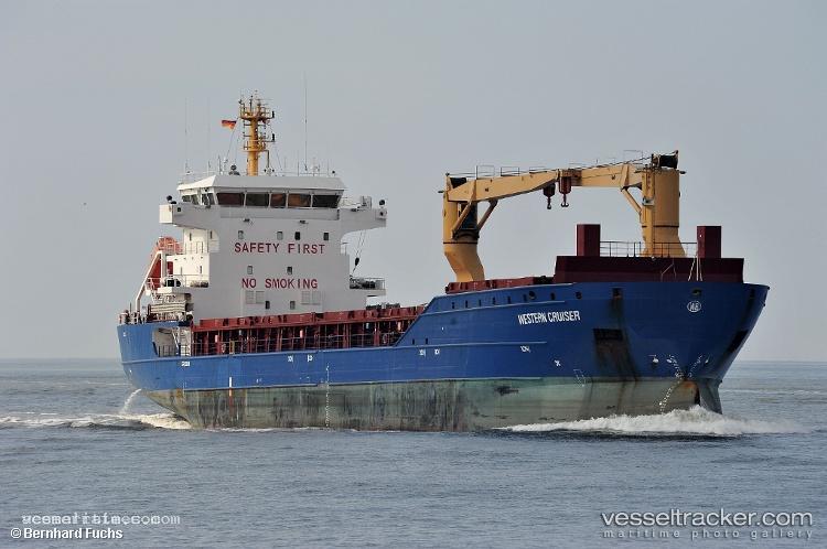 Oslo-Carrier-3 - Multi Purpose Carrier vessel registered in Norway