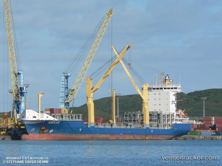 Hoheplate - Container Ship vessel registered in Antigua and Barbuda