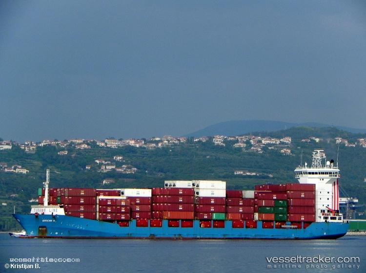 Zim-New-Zealand - Container Ship vessel registered in Liberia