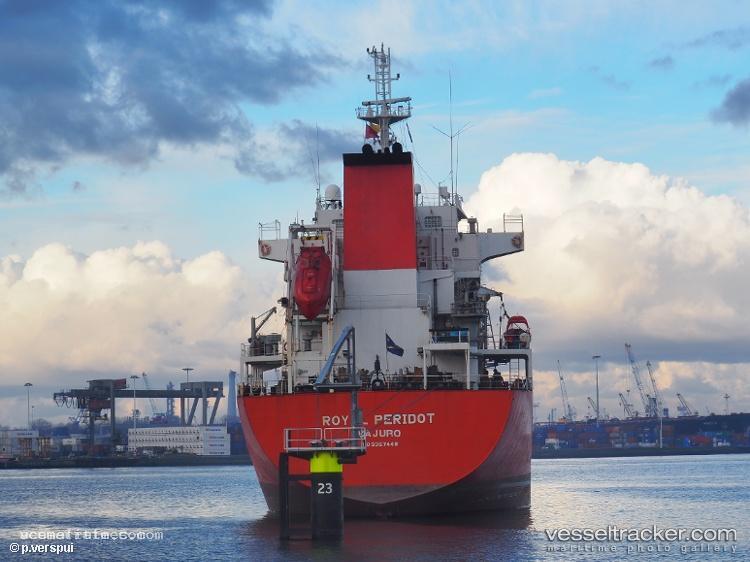 Royal-Peridot - Chemical Oil Products Tanker vessel registered in Marshall Islands