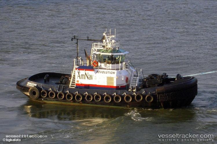 Revolution - Tug vessel registered in United States of America