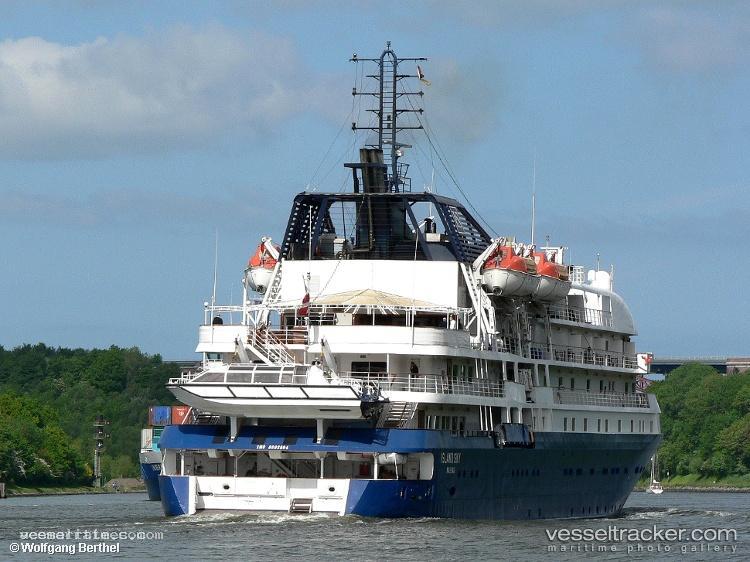 Malaspina-Sky - Passenger Ro Ro Cargo Ship vessel registered in Canada