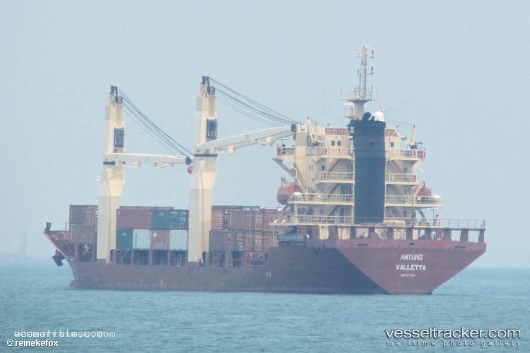 Meratus-Pariaman - Multi Purpose Carrier vessel registered in Indonesia