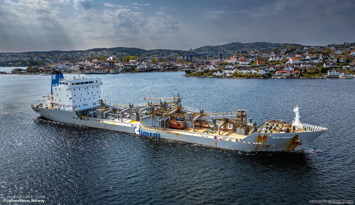Blue-Ciment-1 - Cement Carrier vessel registered in Liberia