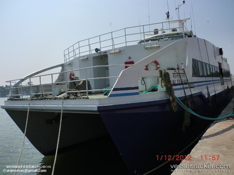 Hsc-Valiyapani - Passenger Ship vessel registered in India